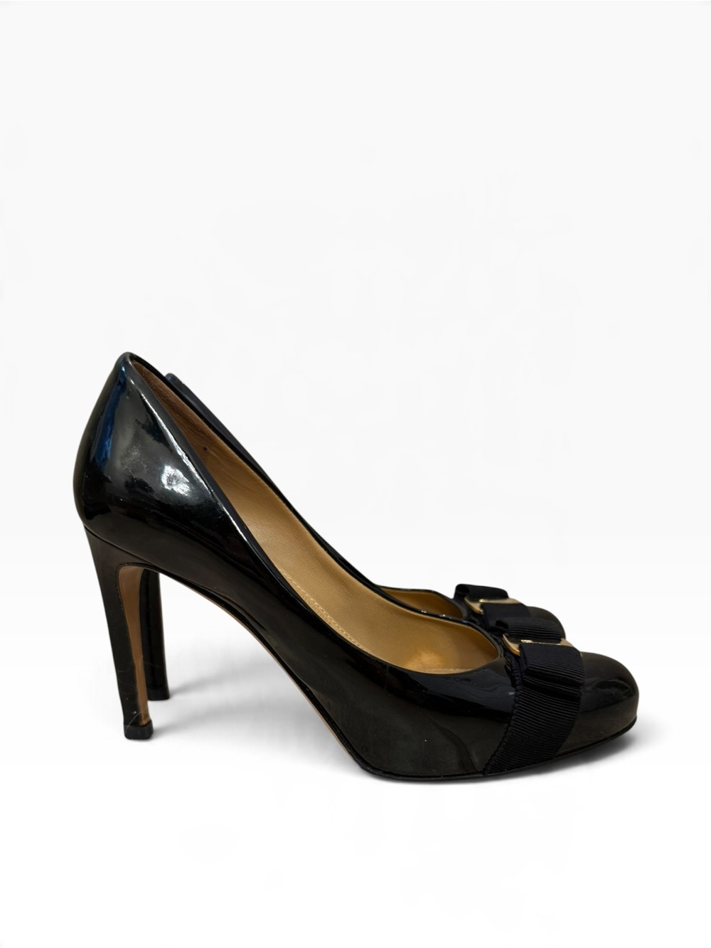 Salvatore Ferragamo Black Patent Leather Vara Bow Platform Pumps 8.5B